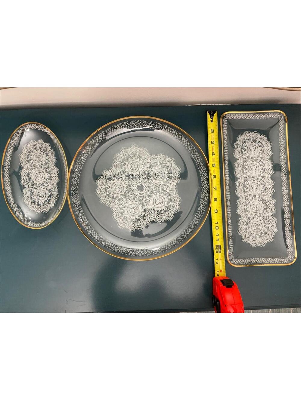 Set Of 3 Victorian Vintage Chance Glass Gold And Lace Platters Elegant